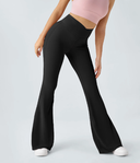DayStretch Crossover High Waisted Pocket Leggings — photo 1